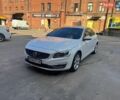 Белый Вольво С60, объемом двигателя 2 л и пробегом 185 тыс. км за 14600 $, фото 1 на Automoto.ua