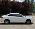 Белый Вольво С60, объемом двигателя 1.97 л и пробегом 183 тыс. км за 15588 $, фото 5 на Automoto.ua