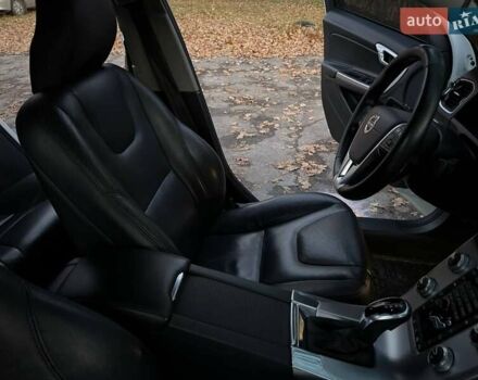 Белый Вольво С60, объемом двигателя 2 л и пробегом 180 тыс. км за 16999 $, фото 26 на Automoto.ua