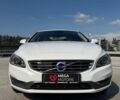 Белый Вольво С60, объемом двигателя 2 л и пробегом 118 тыс. км за 14990 $, фото 2 на Automoto.ua
