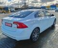 Белый Вольво С60, объемом двигателя 2 л и пробегом 206 тыс. км за 13600 $, фото 4 на Automoto.ua