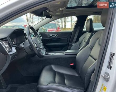 Вольво С60 2019 в Стрые на Automoto.ua Белый Вольво С60, объемом двигателя 2 л и пробегом 157 тыс. км за 19900 $, фото 25 на Automoto.ua