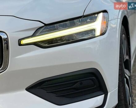 Вольво С60 2019 в Стрые на Automoto.ua Белый Вольво С60, объемом двигателя 2 л и пробегом 157 тыс. км за 19900 $, фото 31 на Automoto.ua