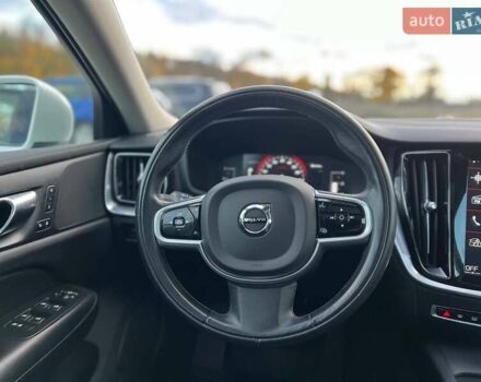 Вольво С60 2019 в Стрые на Automoto.ua Белый Вольво С60, объемом двигателя 2 л и пробегом 157 тыс. км за 19900 $, фото 15 на Automoto.ua