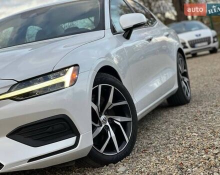 Вольво С60 2019 в Стрые на Automoto.ua Белый Вольво С60, объемом двигателя 2 л и пробегом 157 тыс. км за 19900 $, фото 30 на Automoto.ua