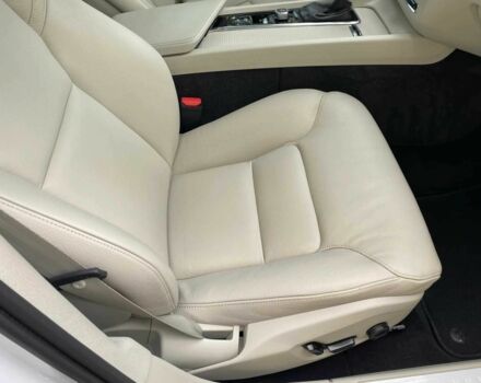 Белый Вольво С60, объемом двигателя 0 л и пробегом 57 тыс. км за 17000 $, фото 12 на Automoto.ua