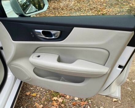 Белый Вольво С60, объемом двигателя 0 л и пробегом 57 тыс. км за 17000 $, фото 13 на Automoto.ua