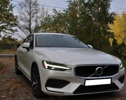 Белый Вольво С60, объемом двигателя 2 л и пробегом 46 тыс. км за 14300 $, фото 2 на Automoto.ua