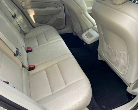 Белый Вольво С60, объемом двигателя 2 л и пробегом 46 тыс. км за 14300 $, фото 19 на Automoto.ua