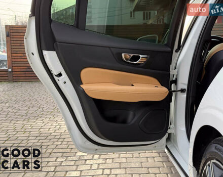 Белый Вольво С60, объемом двигателя 1.97 л и пробегом 98 тыс. км за 28000 $, фото 20 на Automoto.ua