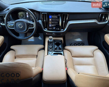 Белый Вольво С60, объемом двигателя 1.97 л и пробегом 90 тыс. км за 30000 $, фото 24 на Automoto.ua