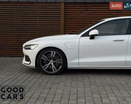 Белый Вольво С60, объемом двигателя 1.97 л и пробегом 98 тыс. км за 28000 $, фото 10 на Automoto.ua