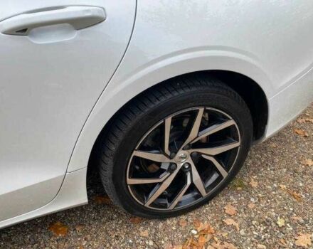 Белый Вольво С60, объемом двигателя 2 л и пробегом 46 тыс. км за 14300 $, фото 11 на Automoto.ua