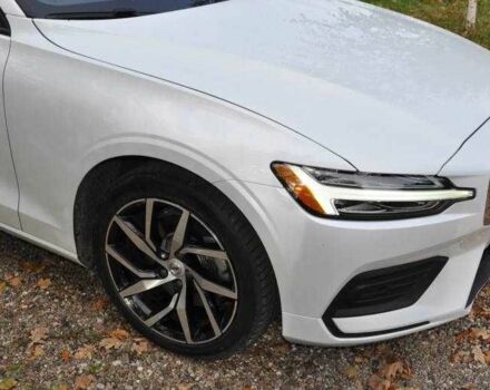 Белый Вольво С60, объемом двигателя 2 л и пробегом 46 тыс. км за 14300 $, фото 3 на Automoto.ua