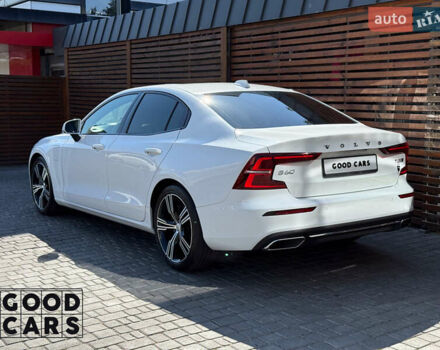 Белый Вольво С60, объемом двигателя 1.97 л и пробегом 90 тыс. км за 30000 $, фото 4 на Automoto.ua