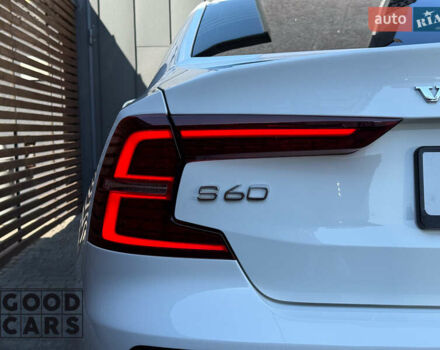 Белый Вольво С60, объемом двигателя 1.97 л и пробегом 90 тыс. км за 30000 $, фото 14 на Automoto.ua