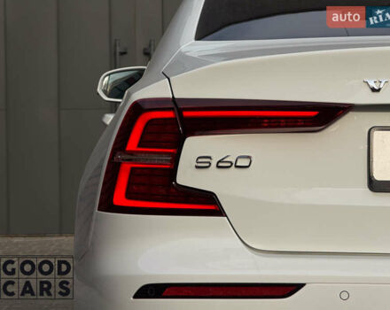 Белый Вольво С60, объемом двигателя 1.97 л и пробегом 98 тыс. км за 28000 $, фото 9 на Automoto.ua