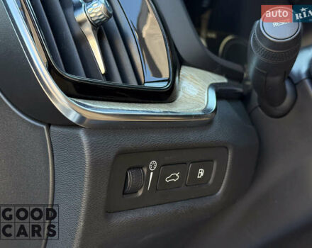 Белый Вольво С60, объемом двигателя 1.97 л и пробегом 90 тыс. км за 30000 $, фото 30 на Automoto.ua