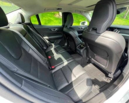 Белый Вольво С60, объемом двигателя 2 л и пробегом 12 тыс. км за 19200 $, фото 10 на Automoto.ua