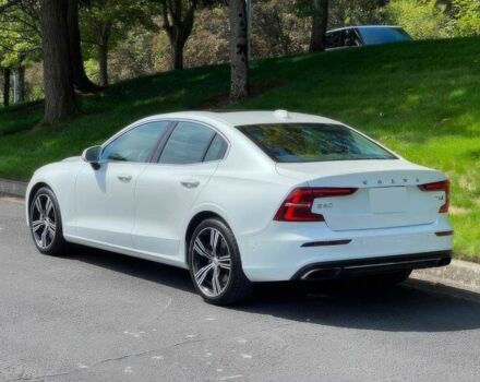 Белый Вольво С60, объемом двигателя 2 л и пробегом 12 тыс. км за 19200 $, фото 4 на Automoto.ua