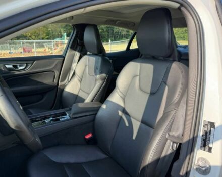 Білий Вольво С60, об'ємом двигуна 2 л та пробігом 17 тис. км за 11700 $, фото 7 на Automoto.ua