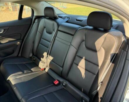 Білий Вольво С60, об'ємом двигуна 2 л та пробігом 17 тис. км за 11700 $, фото 9 на Automoto.ua