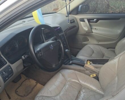 Белый Вольво С60, объемом двигателя 2.4 л и пробегом 292 тыс. км за 3600 $, фото 1 на Automoto.ua