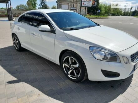 Білий Вольво С60, об'ємом двигуна 2 л та пробігом 169 тис. км за 9400 $, фото 1 на Automoto.ua