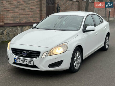 Білий Вольво С60, об'ємом двигуна 1.6 л та пробігом 338 тис. км за 7400 $, фото 1 на Automoto.ua