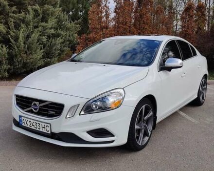 Белый Вольво С60, объемом двигателя 2.95 л и пробегом 75 тыс. км за 15800 $, фото 1 на Automoto.ua