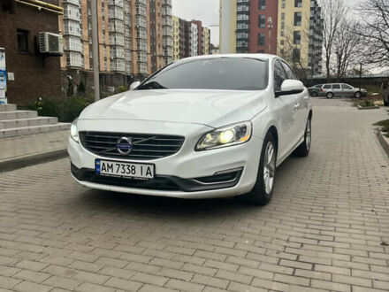 Білий Вольво С60, об'ємом двигуна 1.97 л та пробігом 178 тис. км за 14300 $, фото 1 на Automoto.ua
