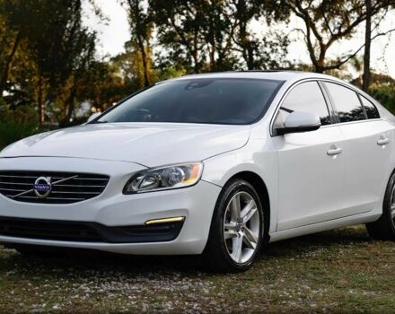 Білий Вольво С60, об'ємом двигуна 2 л та пробігом 74 тис. км за 1500 $, фото 1 на Automoto.ua