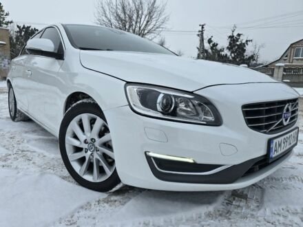 Білий Вольво С60, об'ємом двигуна 1.6 л та пробігом 226 тис. км за 14500 $, фото 1 на Automoto.ua