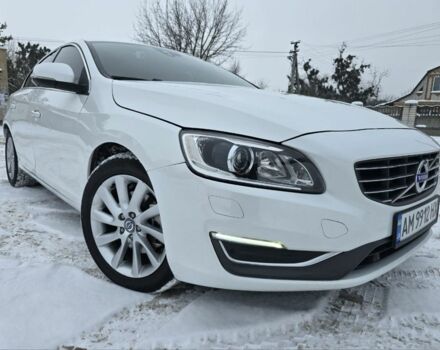 Белый Вольво С60, объемом двигателя 1.6 л и пробегом 226 тыс. км за 14500 $, фото 1 на Automoto.ua
