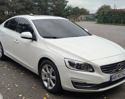 Белый Вольво С60, объемом двигателя 1.97 л и пробегом 55 тыс. км за 18298 $, фото 1 на Automoto.ua