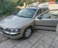 Бежевий Вольво С60, об'ємом двигуна 2.4 л та пробігом 178 тис. км за 3509 $, фото 1 на Automoto.ua