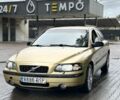 Бежевый Вольво С60, объемом двигателя 2.4 л и пробегом 262 тыс. км за 1500 $, фото 1 на Automoto.ua