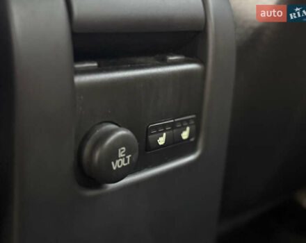 Бежевый Вольво С60, объемом двигателя 2.95 л и пробегом 247 тыс. км за 11000 $, фото 11 на Automoto.ua