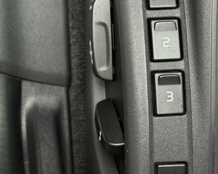 Бежевый Вольво С60, объемом двигателя 2.95 л и пробегом 247 тыс. км за 11000 $, фото 8 на Automoto.ua