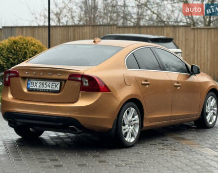 Бежевый Вольво С60, объемом двигателя 2.95 л и пробегом 247 тыс. км за 11000 $, фото 4 на Automoto.ua