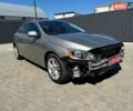 Бежевый Вольво С60, объемом двигателя 2 л и пробегом 195 тыс. км за 8700 $, фото 1 на Automoto.ua