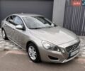 Бежевый Вольво С60, объемом двигателя 1.6 л и пробегом 101 тыс. км за 9900 $, фото 1 на Automoto.ua