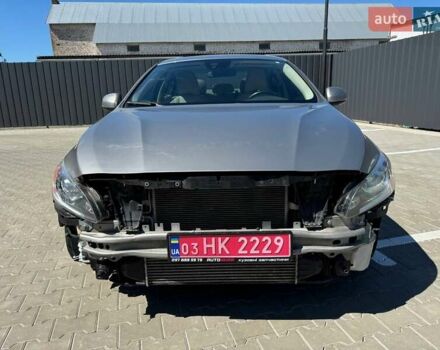 Бежевый Вольво С60, объемом двигателя 2 л и пробегом 195 тыс. км за 8700 $, фото 2 на Automoto.ua