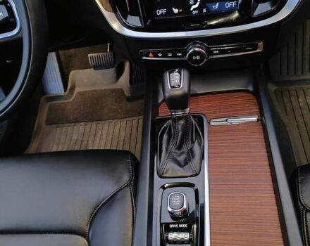 Бежевий Вольво С60, об'ємом двигуна 2 л та пробігом 27 тис. км за 23000 $, фото 13 на Automoto.ua