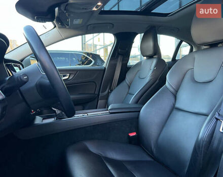 Бежевый Вольво С60, объемом двигателя 1.97 л и пробегом 25 тыс. км за 24000 $, фото 10 на Automoto.ua