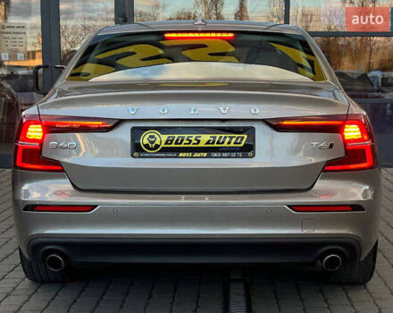 Бежевый Вольво С60, объемом двигателя 1.97 л и пробегом 25 тыс. км за 24000 $, фото 5 на Automoto.ua