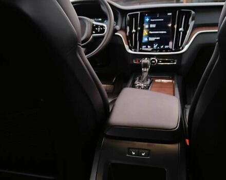 Бежевий Вольво С60, об'ємом двигуна 2 л та пробігом 27 тис. км за 23000 $, фото 17 на Automoto.ua