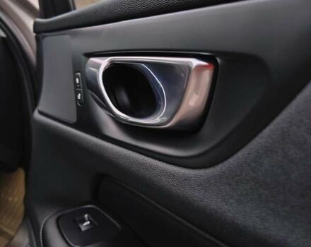 Бежевий Вольво С60, об'ємом двигуна 2 л та пробігом 27 тис. км за 23000 $, фото 4 на Automoto.ua