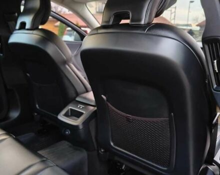 Бежевий Вольво С60, об'ємом двигуна 2 л та пробігом 27 тис. км за 23000 $, фото 5 на Automoto.ua