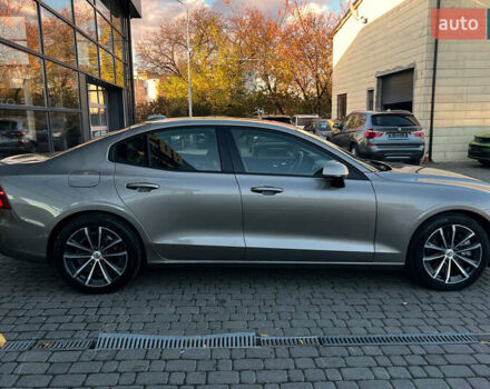 Бежевый Вольво С60, объемом двигателя 1.97 л и пробегом 25 тыс. км за 24000 $, фото 7 на Automoto.ua